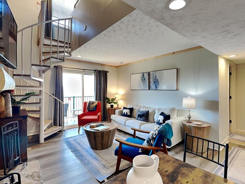 Et opholdsområde på Mountain Vista - Deer Ridge Mountain Resort E303