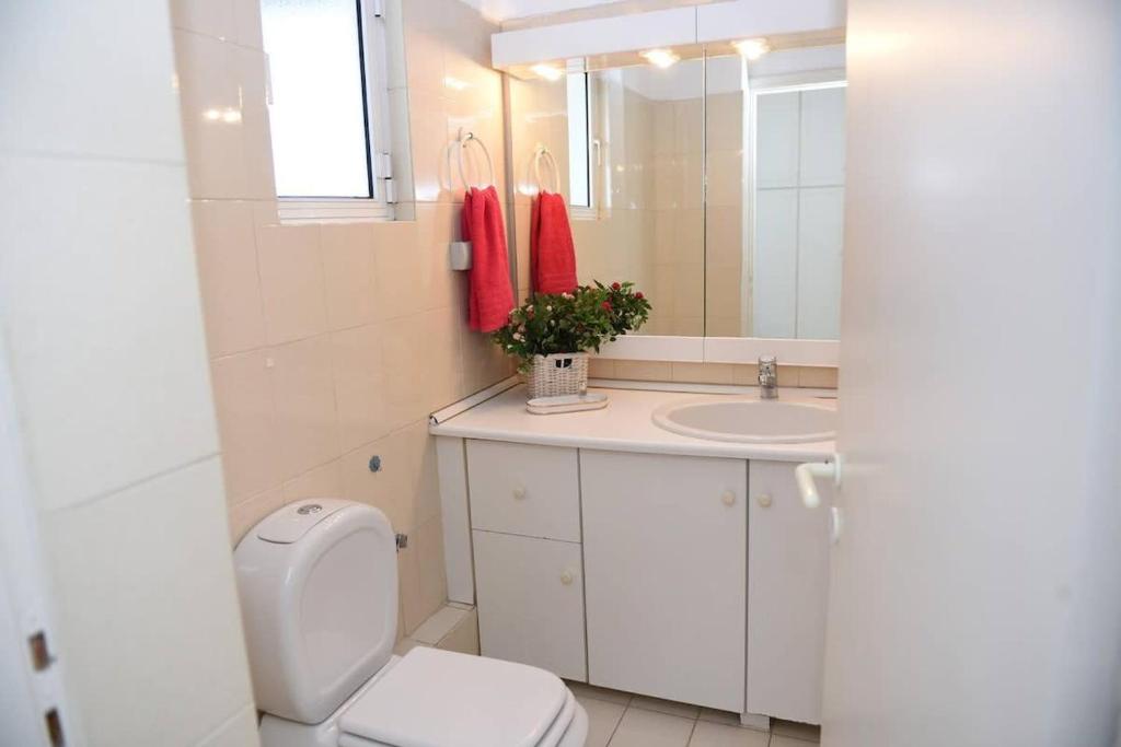 Koupelna v ubytování Top floor 3bed 2bath with stunning 360 view