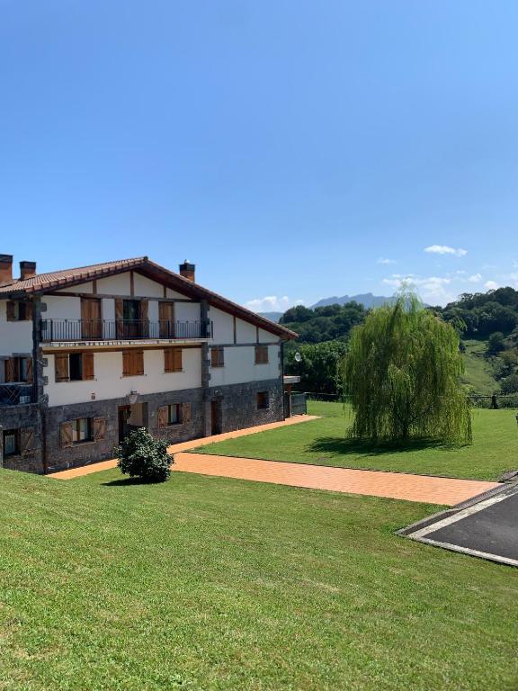 Casa Rural Larre Aundi — foto 1 de 10