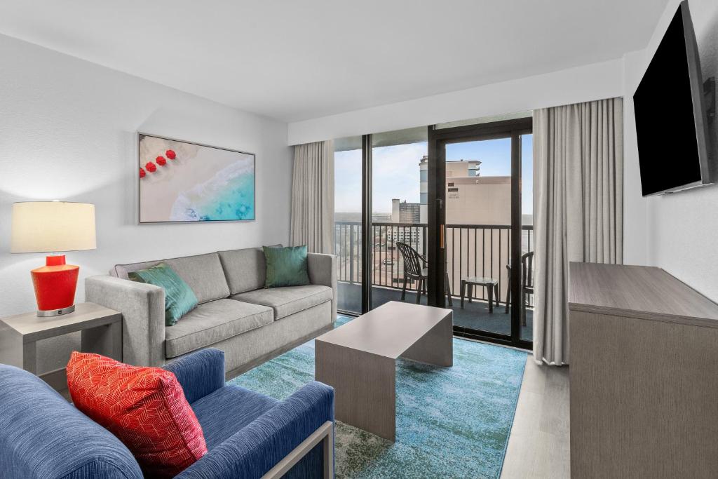 Compass Cove - 