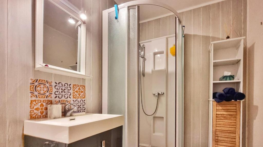 Chez Coralie - T2, 2 pers, parking, balcon – photo 20