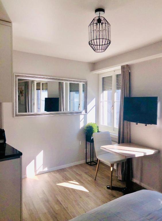 KAYA Apartments M07 - Deluxe Studio Apt in Old Town Zurich - Resim 30