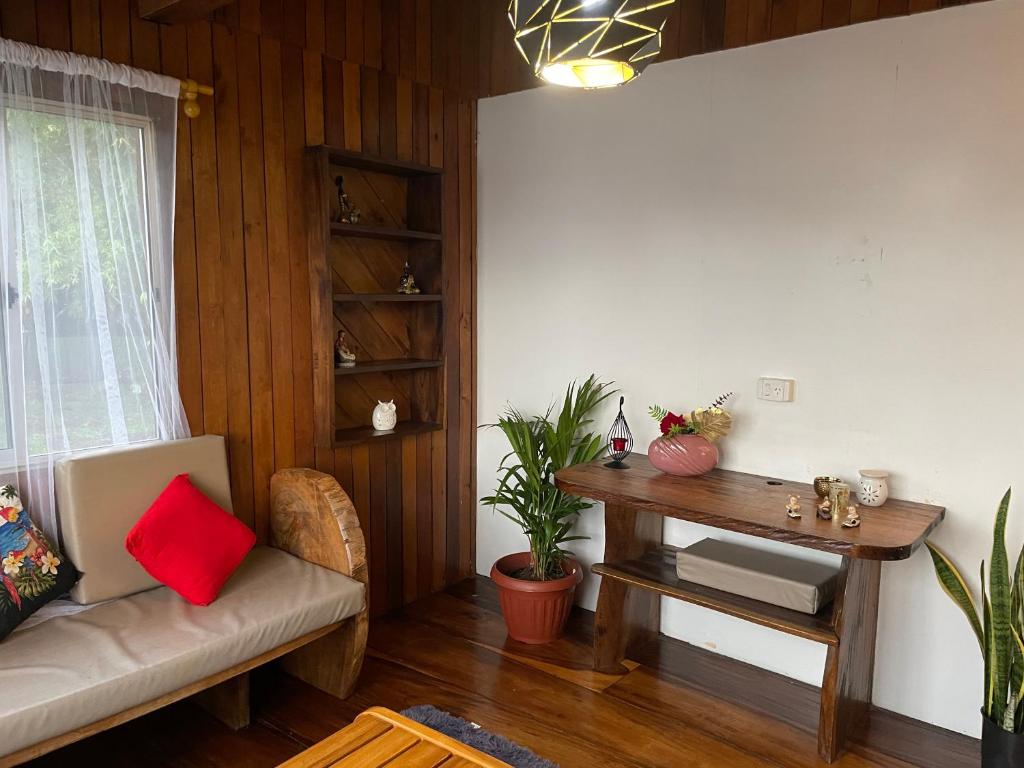 Posezení v ubytování Treetops villa