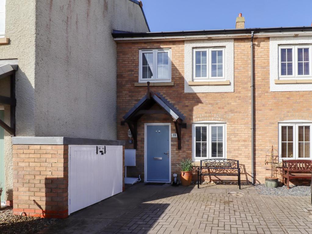 Το κτήριο όπου στεγάζεται  η παραθεριστική κατοικία