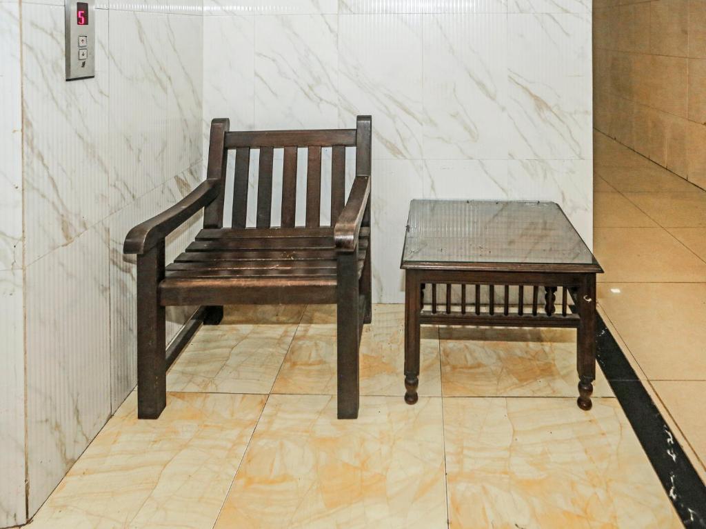 Fotografie z fotogalerie ubytování SUPER OYO 92672 Hotel Bsd v destinaci South Tangerang