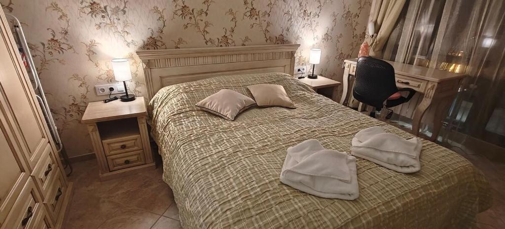 Postel nebo postele na pokoji v ubytování Luxury Sea Sunset Deluxe Apartment