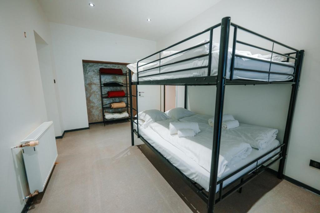 Grand appartement rez de jardin – photo 36