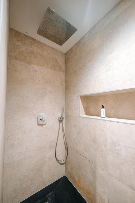 Grand appartement rez de jardin – photo 30