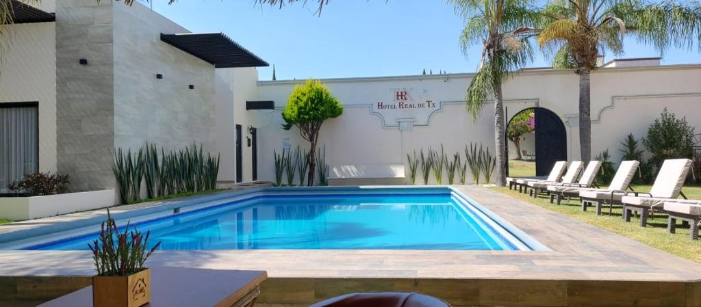Bazén v ubytování Hotel Real de TX nebo v jeho okolí