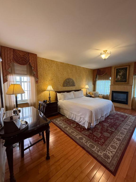 Postel nebo postele na pokoji v ubytování Penn's View Hotel Philadelphia