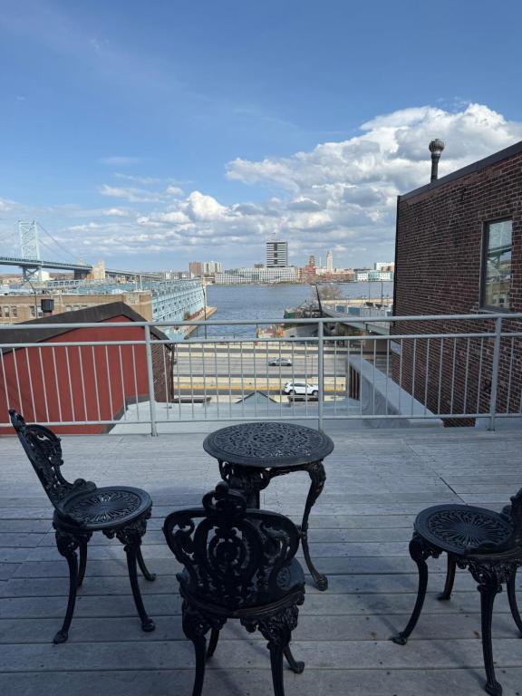 Balkón nebo terasa v ubytování Penn's View Hotel Philadelphia