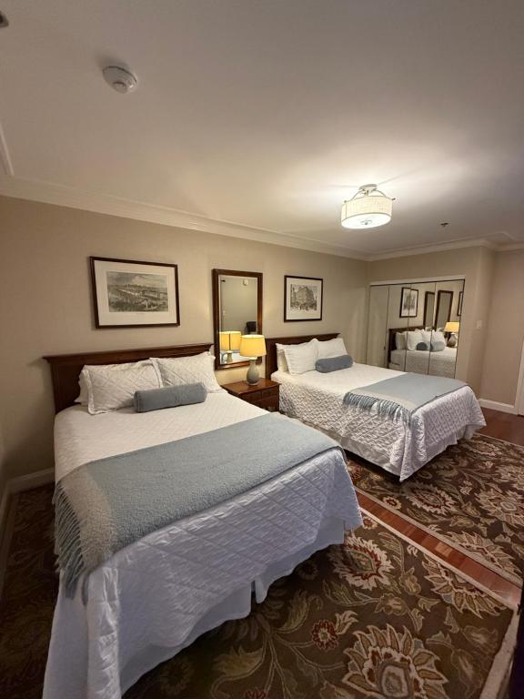 Postel nebo postele na pokoji v ubytování Penn's View Hotel Philadelphia