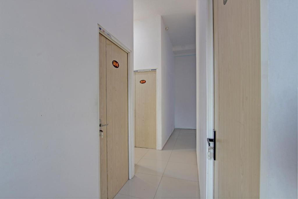 Fotografie z fotogalerie ubytování OYO 93095 New Puspa Residence v destinaci Semarang