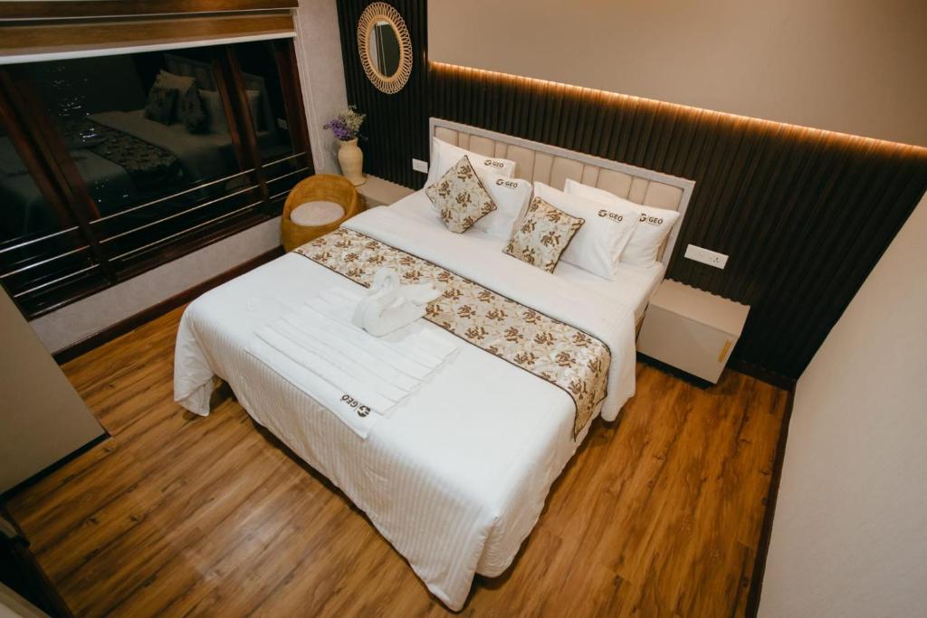 Postel nebo postele na pokoji v ubytování Luxury Boathouse