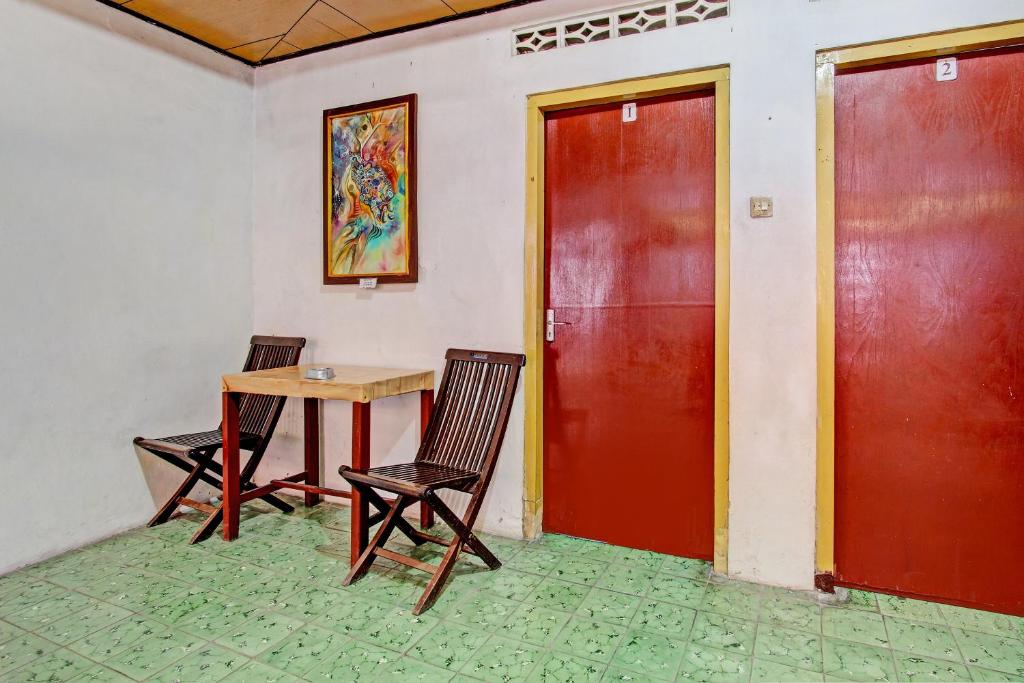 Fotografie z fotogalerie ubytování SPOT ON 93182 Hotel Jaya Kusuma v destinaci Prambanan