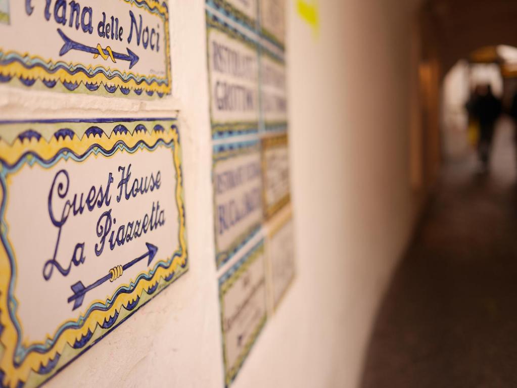 Certifikát, hodnocení, plakát nebo jiný dokument vystavený v ubytování Guest House La Piazzetta