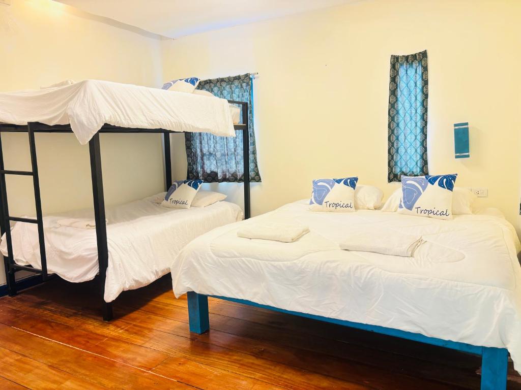Postel nebo postele na pokoji v ubytování MontView Koh Chang