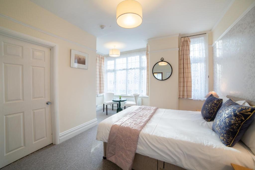 OYO Lonsdale Guest House - Resim 3