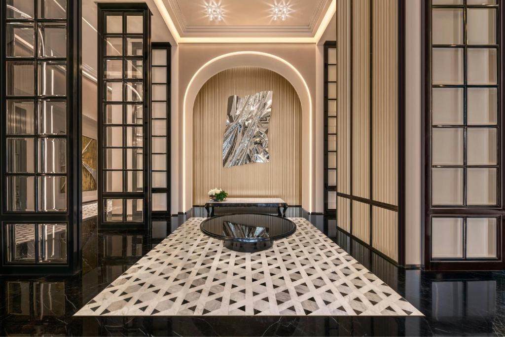 The Ritz-Carlton, Bangkok - Resim 13