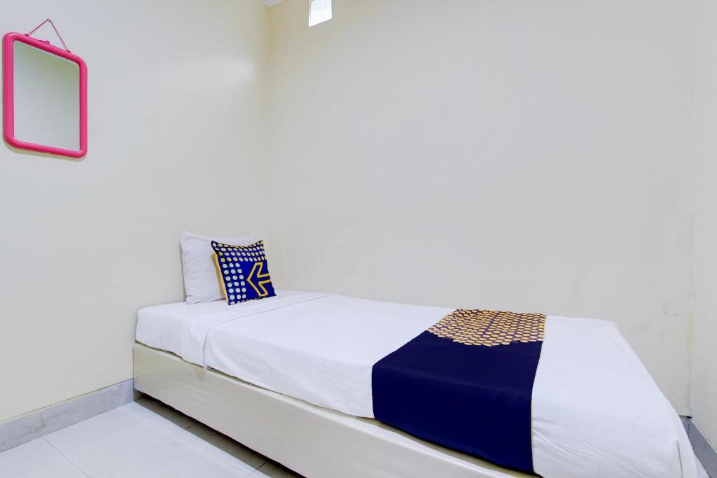 Fotografie z fotogalerie ubytování Hotel O Kenzie Bunkbed Syariah v destinaci Klaten