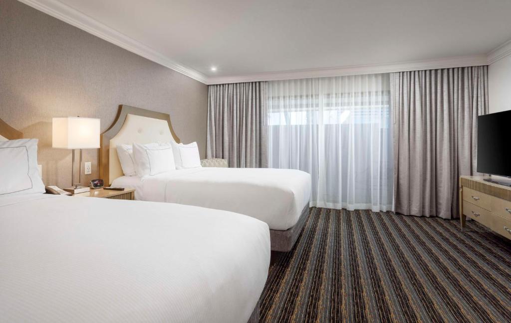 Holiday Inn San Diego Bayside, an IHG Hotel - 