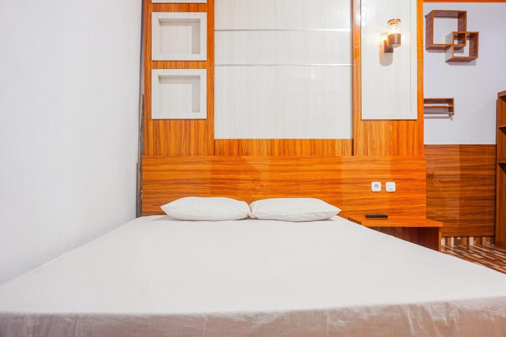 OYO 93877 Atifah Homes - Chambre Double Standard