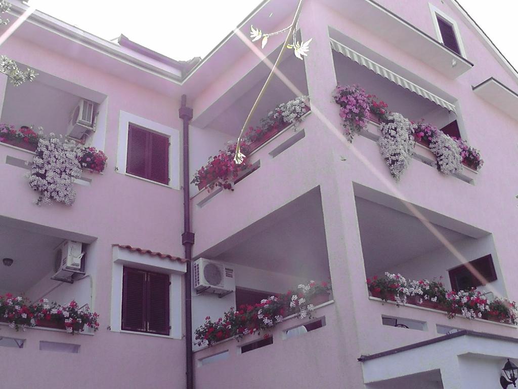 Balkón alebo terasa v ubytovaní Guest house Lavanda 2