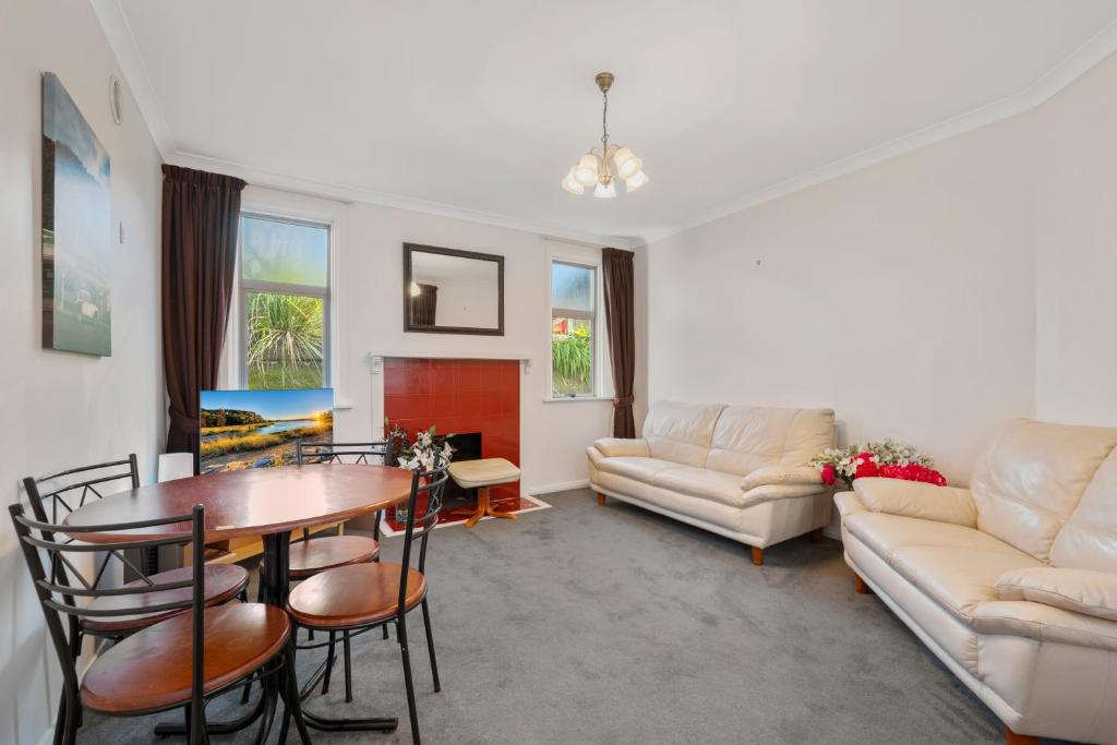 Art Deco Apartment #3 - Resim 7