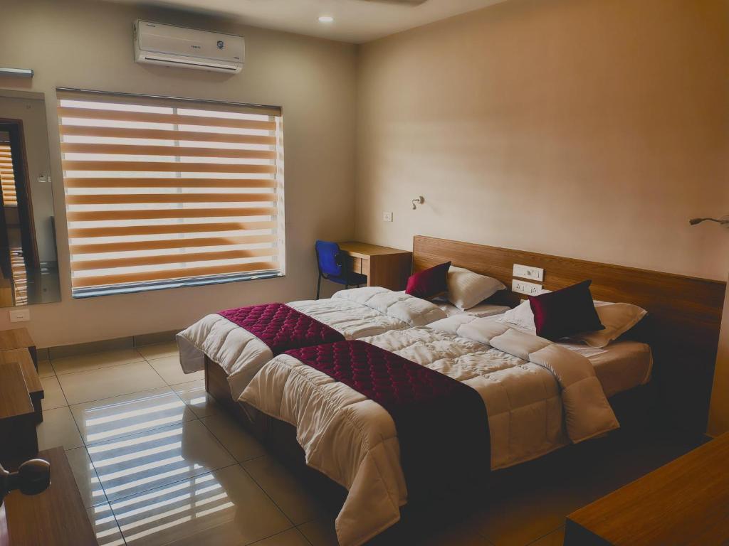 Postel nebo postele na pokoji v ubytování Ikigai by Halcyon Traveltech