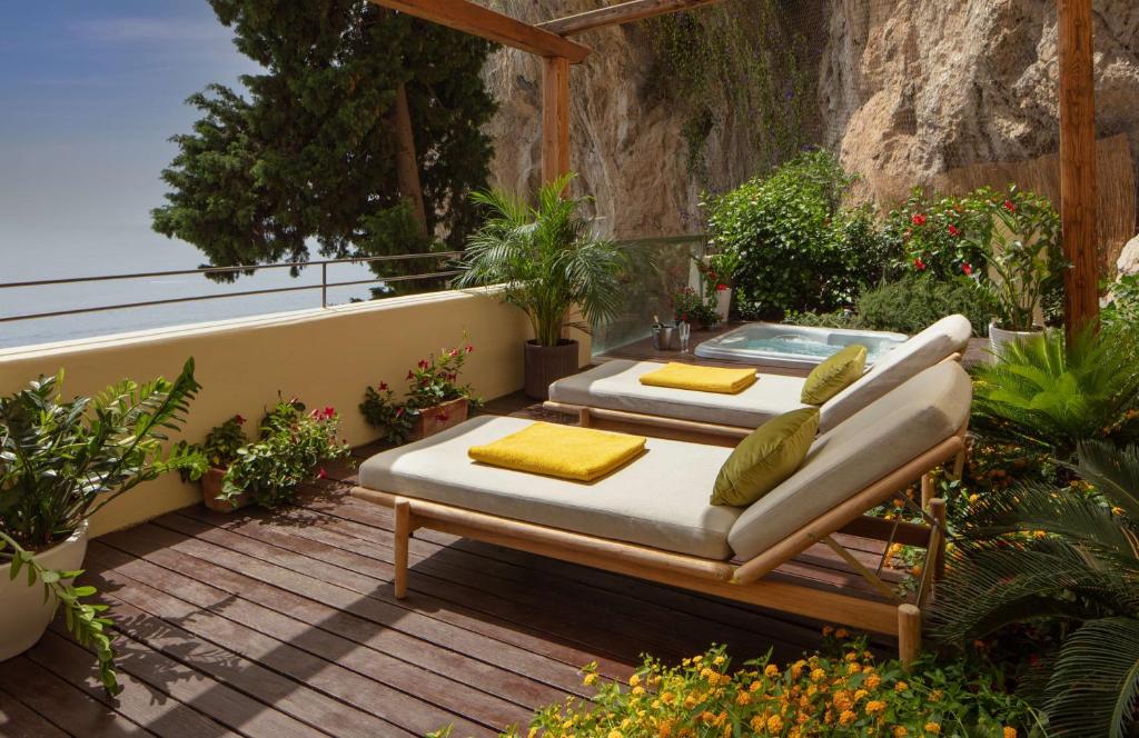 Балкон или терраса в Anantara Convento di Amalfi Grand Hotel