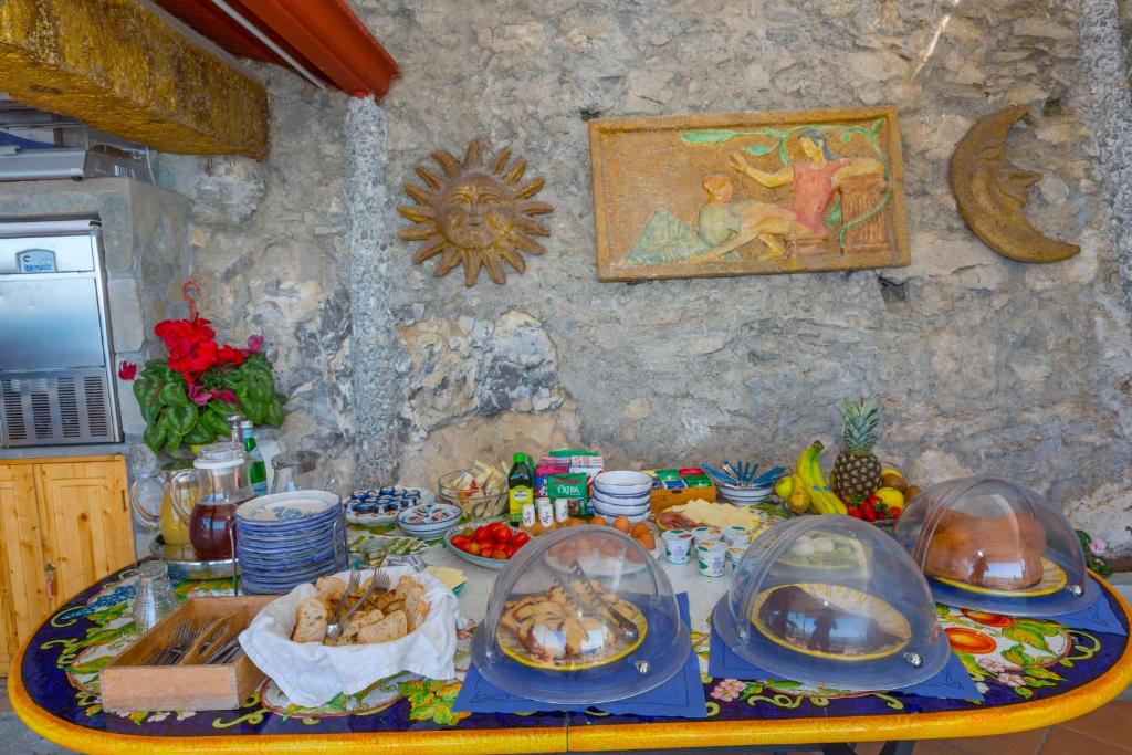 Jídlo v bed and breakfast nebo okolí