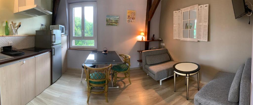 LOGIS HOTEL Les Tilleuls - Appartement Met 1 Slaapkamer