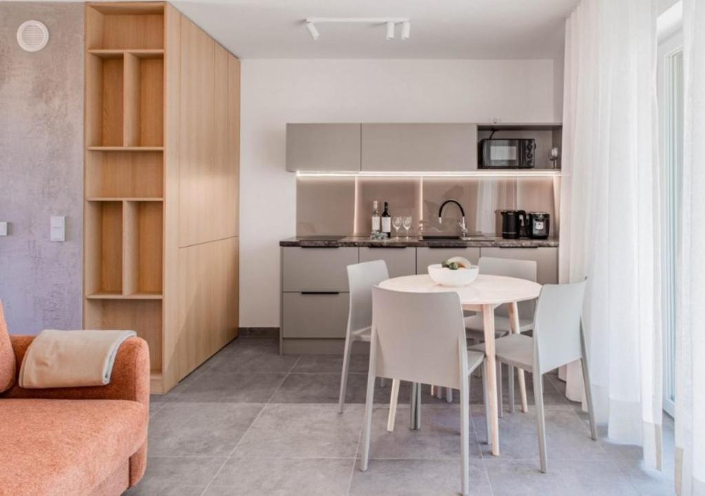 Lake-Apart Apartamenty Mielno - 18