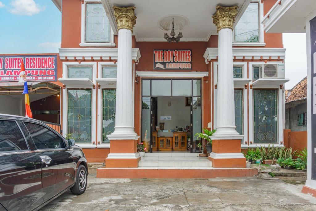 Exteriér nebo vchod ubytování OYO 94067 The Roy Suite Guest House