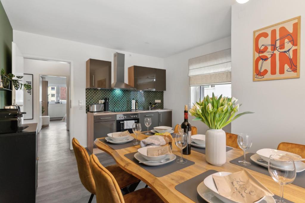 JUNE APARTMENTS Detmold - Dein Design-Zuhause im Naturpark Teutoburger Wald - Appartamento Con 2 Camere Da Letto