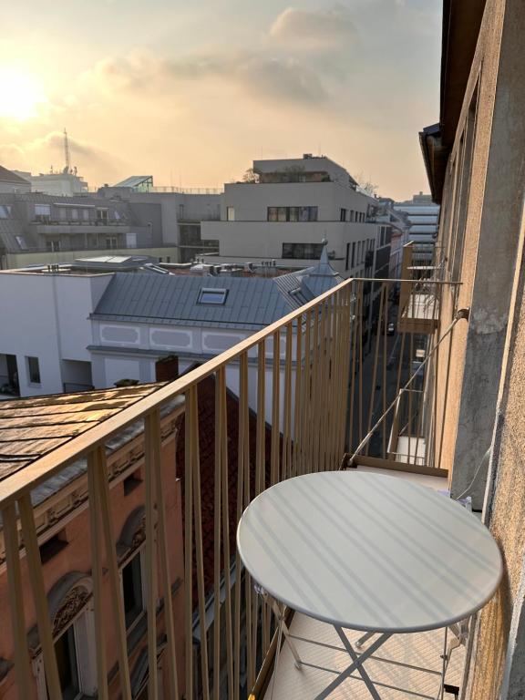 Rilke Apartments - Resim 12