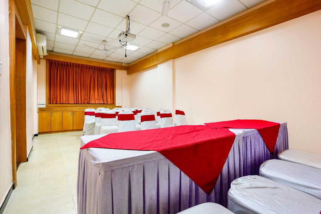 Konferenční prostory v ubytování Fabhotel Manoshanti - Nr Big Daddy Casino