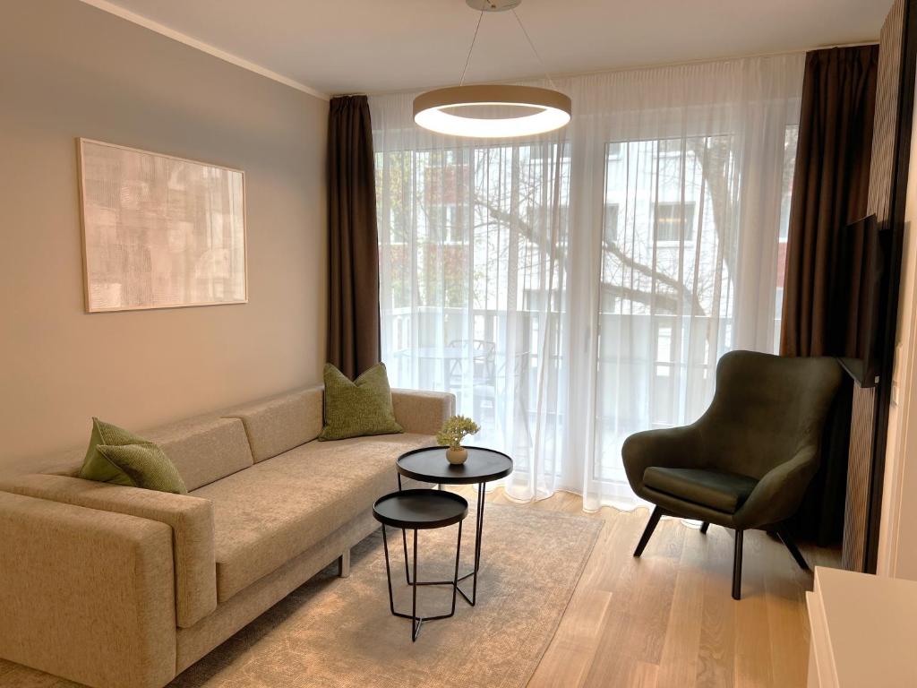 Free Parking - City Pulse Apartments at U6-Metro Vienna - 4