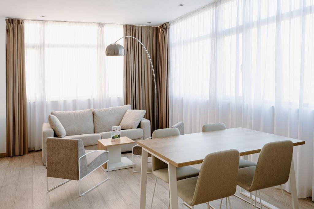 Sercotel Madrid Aeropuerto - Resim 27