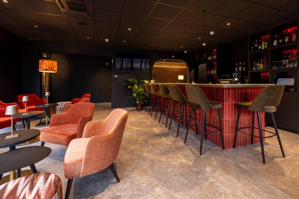 Lounge nebo bar v ubytování Bremberg Hotel
