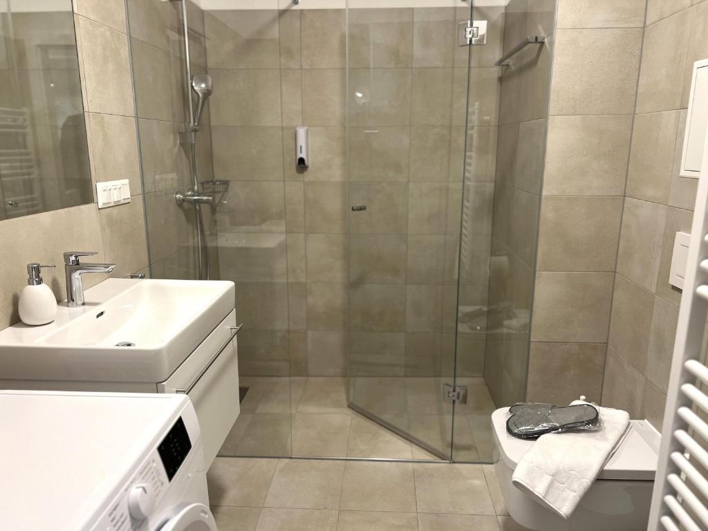 Free Parking - City Pulse Apartments at U6-Metro Vienna - 16