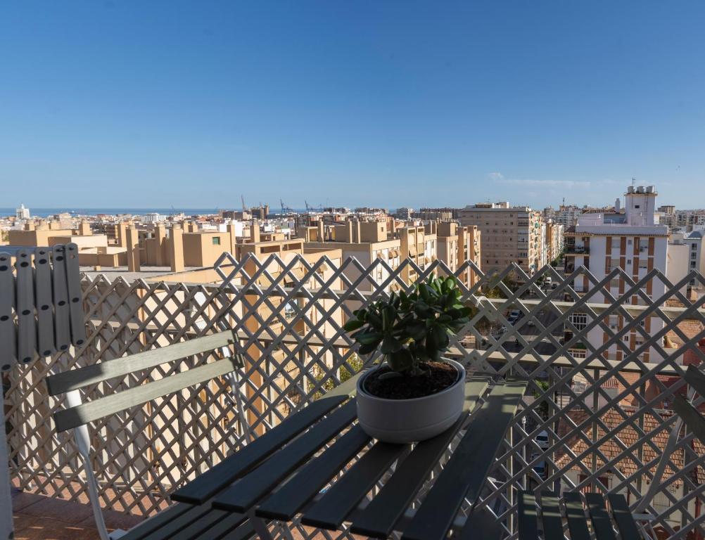 Výhľad na mesto Malaga alebo výhľad na mesto priamo z apartmánu