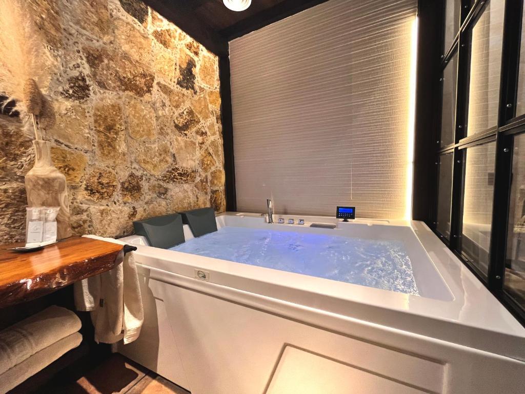 Hotel Rural La Casona de la Dehesa - Chambre Double Avec Baignoire Spa