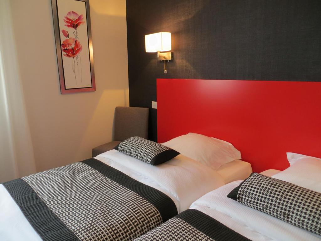 Auberge Bressane de Buellas - Superior Double Or Twin Room - Disability Access