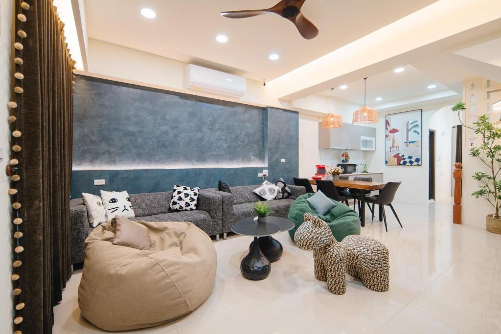 Posezení v ubytování Shishi Homestay
