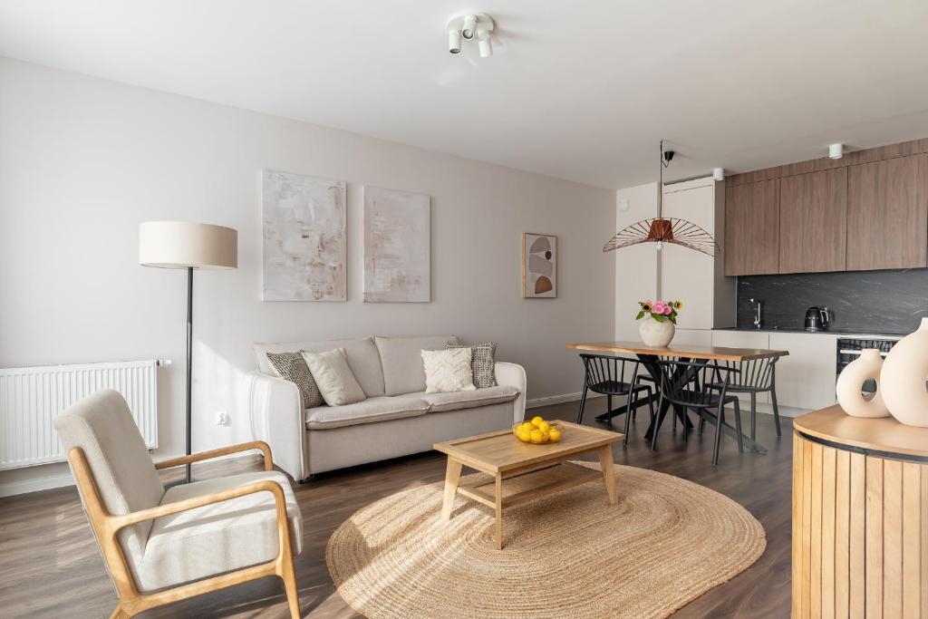 Gdańsk Old Town Scala H suites with Parking by Lion Apartments - 17