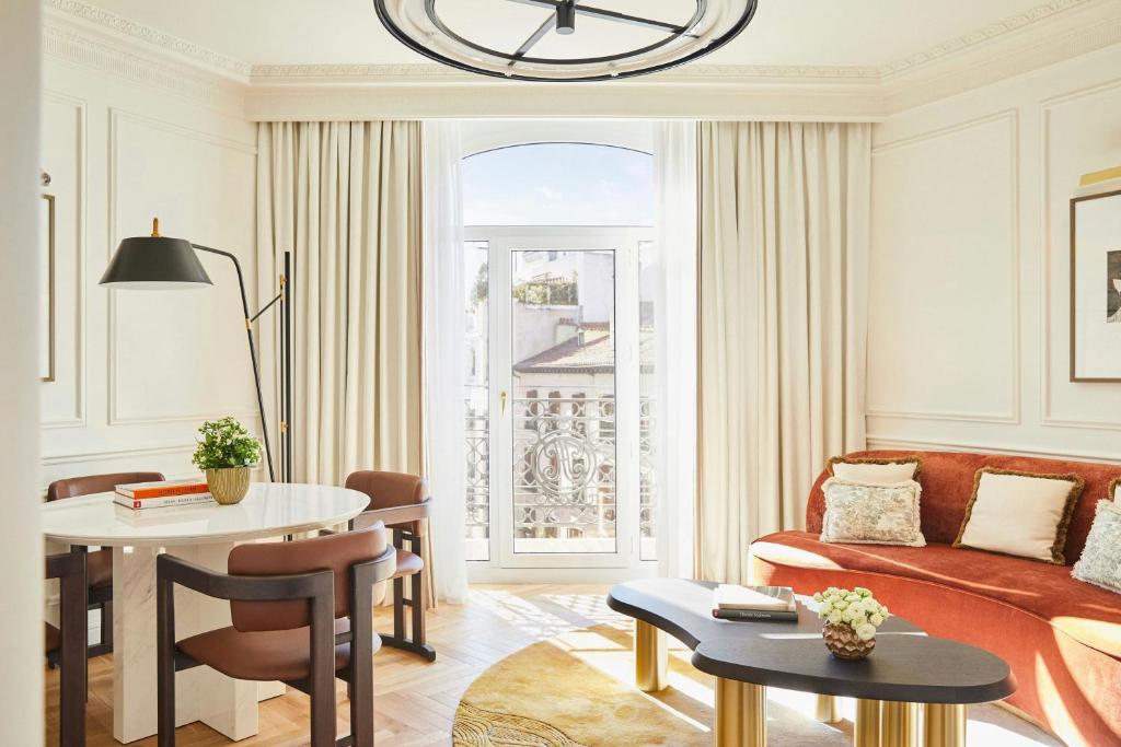 The Palace, a Luxury Collection Hotel, Madrid - Resim 32