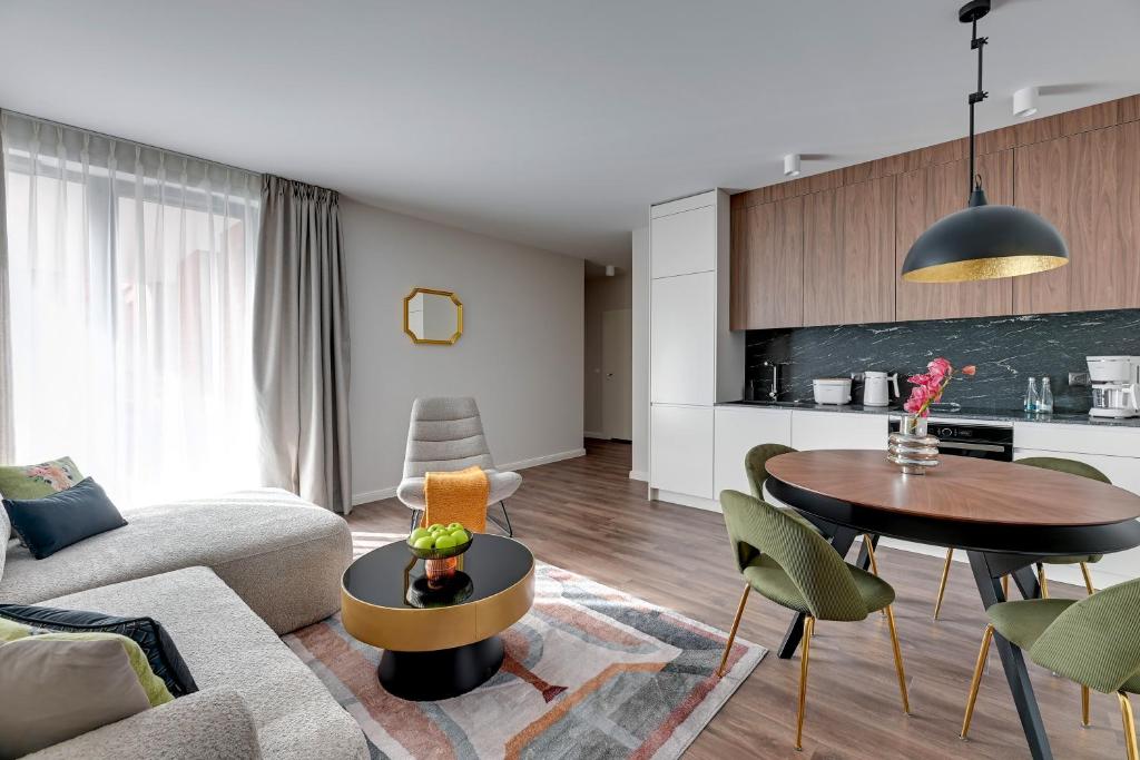 Kuchyňa alebo kuchynka v ubytovaní Scala City Center Premium Apartments by Lion Apartments