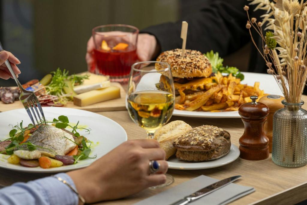 Courtyard by Marriott Toulouse Airport - Resim 43