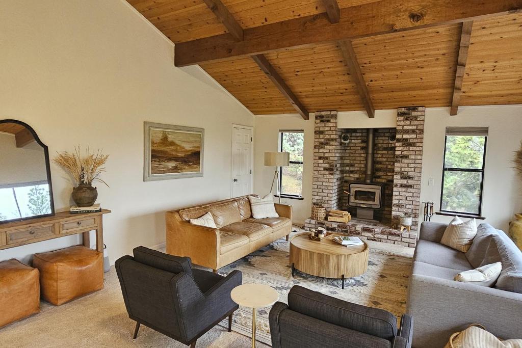 Χώρος καθιστικού στο Restoration House